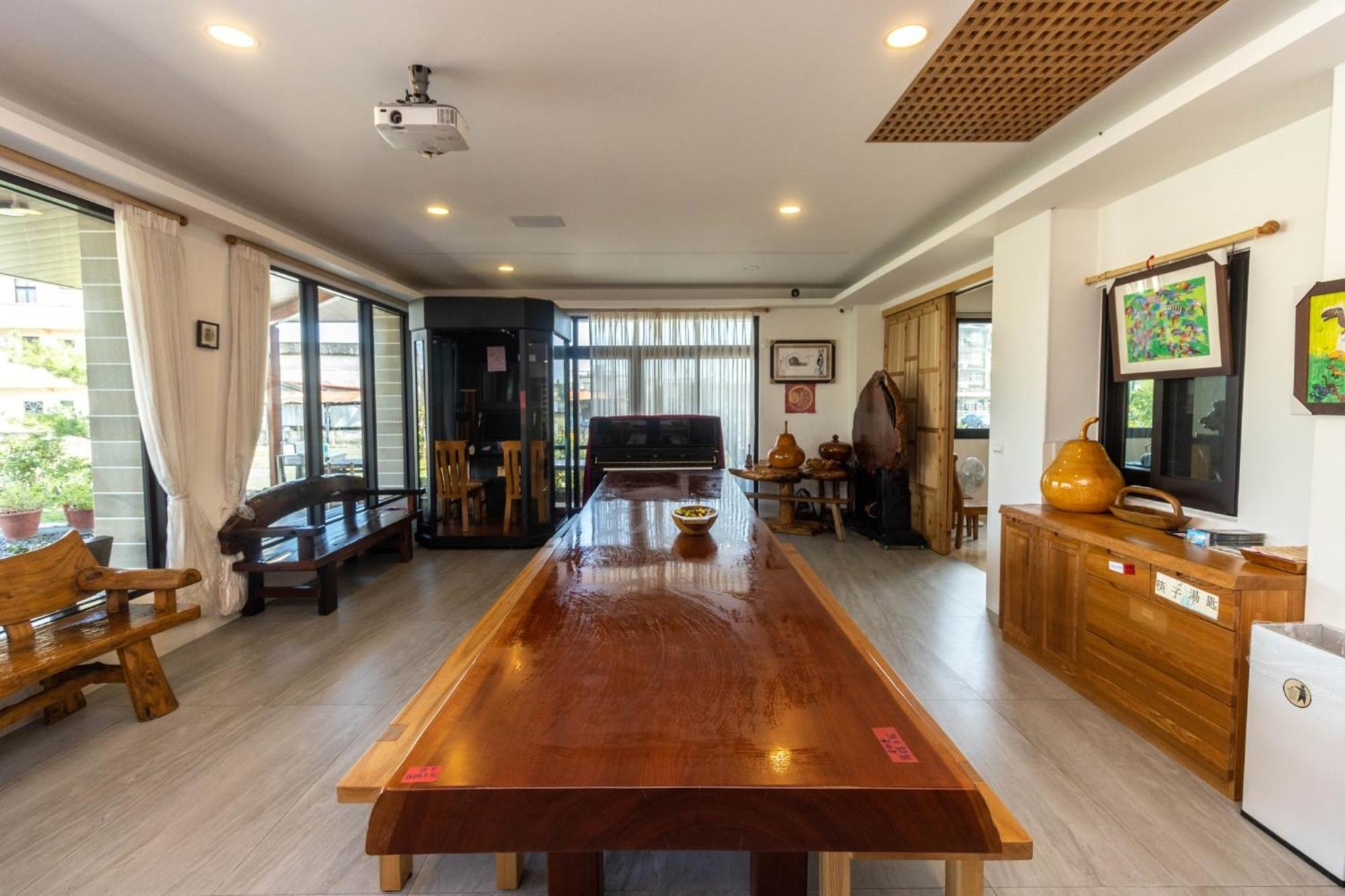 Post-Mountain View Apartment Dongshan  Bagian luar foto
